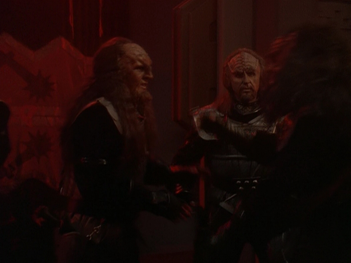 extant_StarTrek_DS9_5x01-ApocalypseRising_01960.jpg