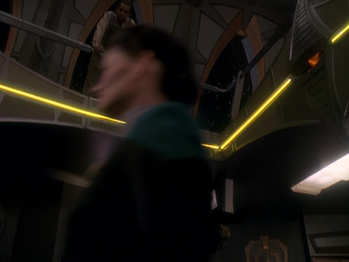 extant_StarTrek_DS9_5x01-ApocalypseRising_02021.jpg