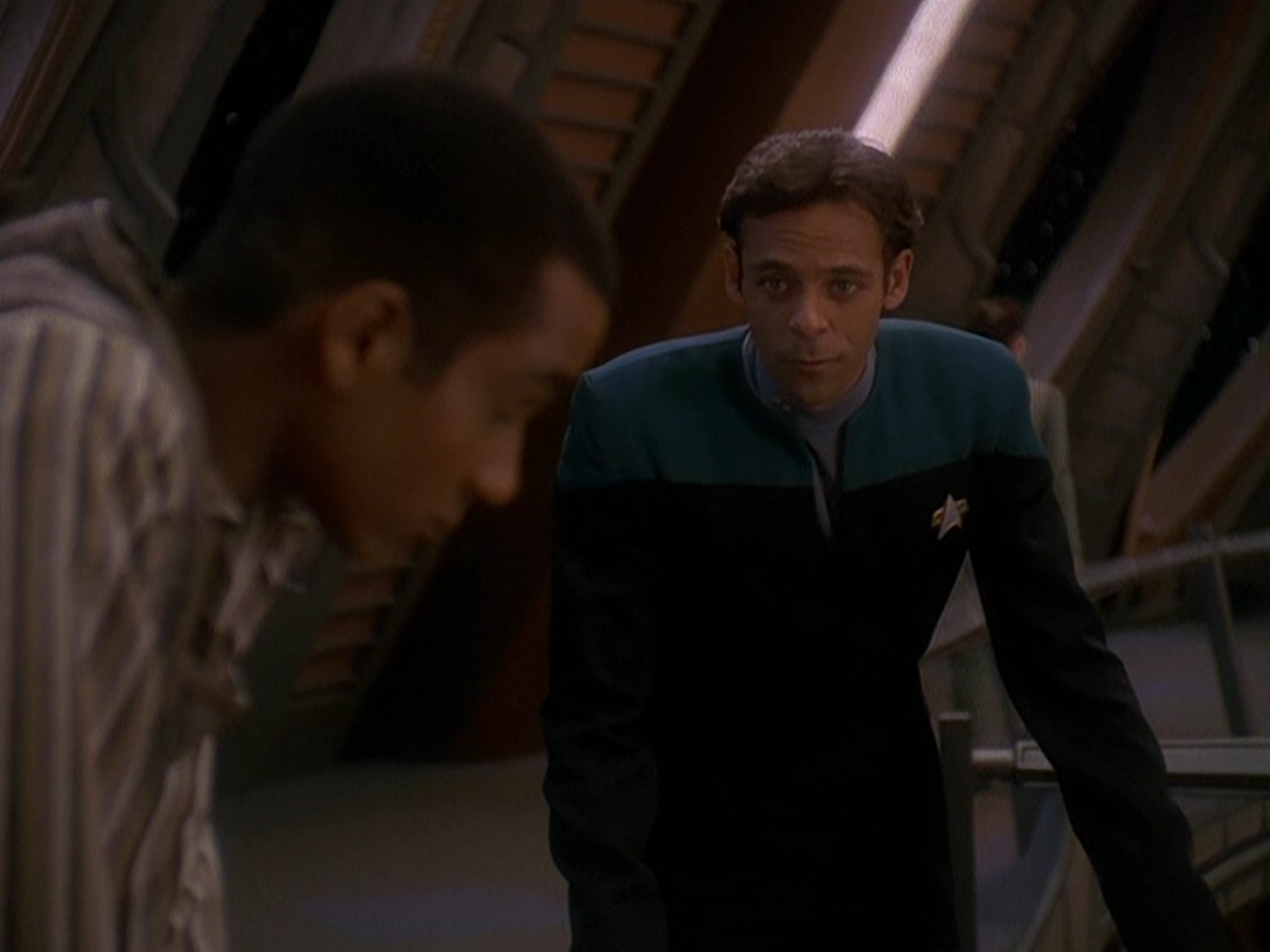 extant_StarTrek_DS9_5x01-ApocalypseRising_02027.jpg
