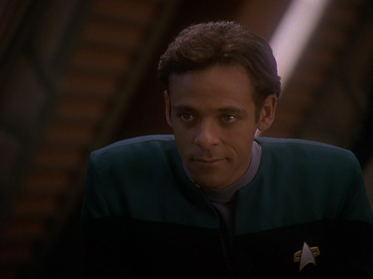 extant_StarTrek_DS9_5x01-ApocalypseRising_02035.jpg