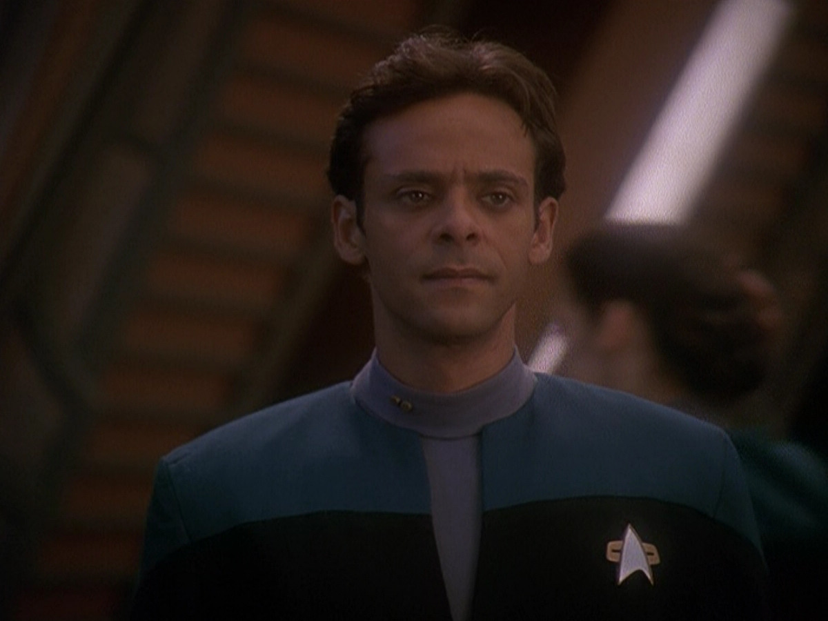 extant_StarTrek_DS9_5x01-ApocalypseRising_02079.jpg