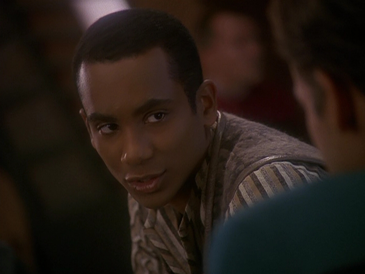extant_StarTrek_DS9_5x01-ApocalypseRising_02106.jpg