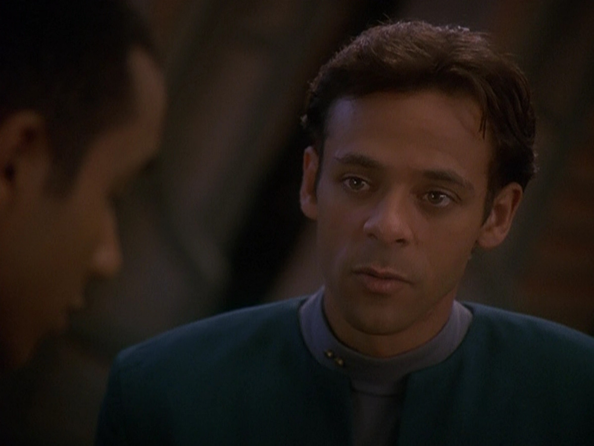 extant_StarTrek_DS9_5x01-ApocalypseRising_02111.jpg