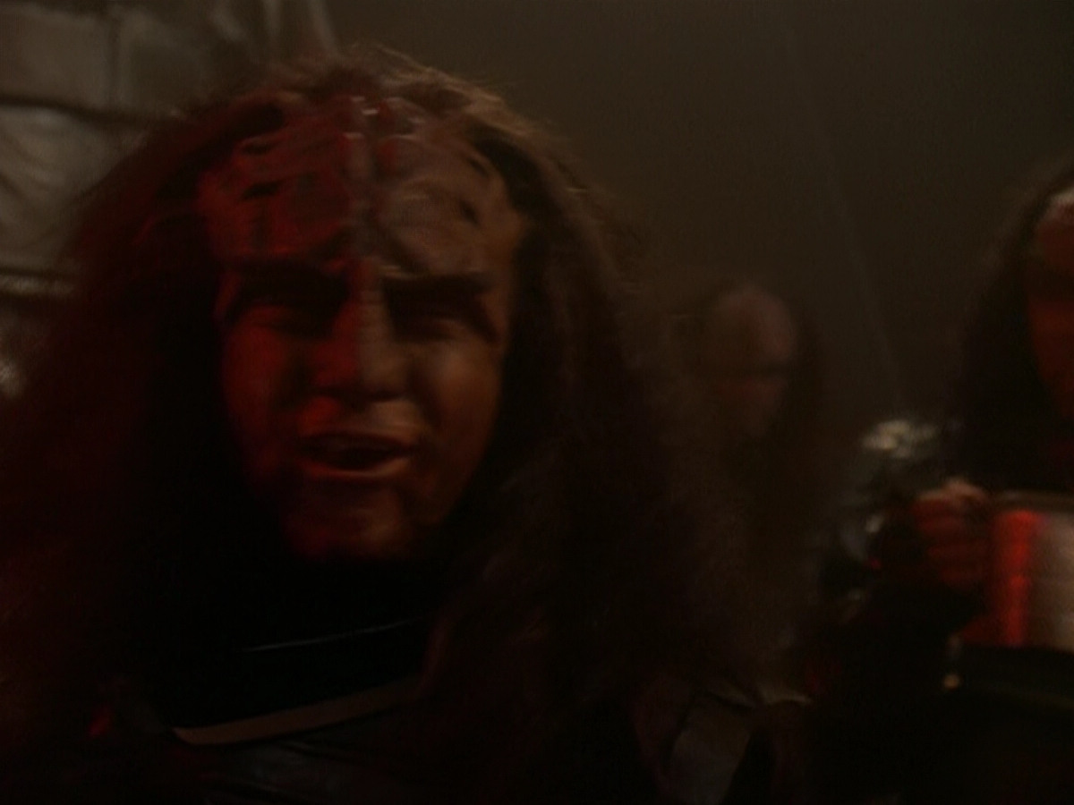 extant_StarTrek_DS9_5x01-ApocalypseRising_02150.jpg