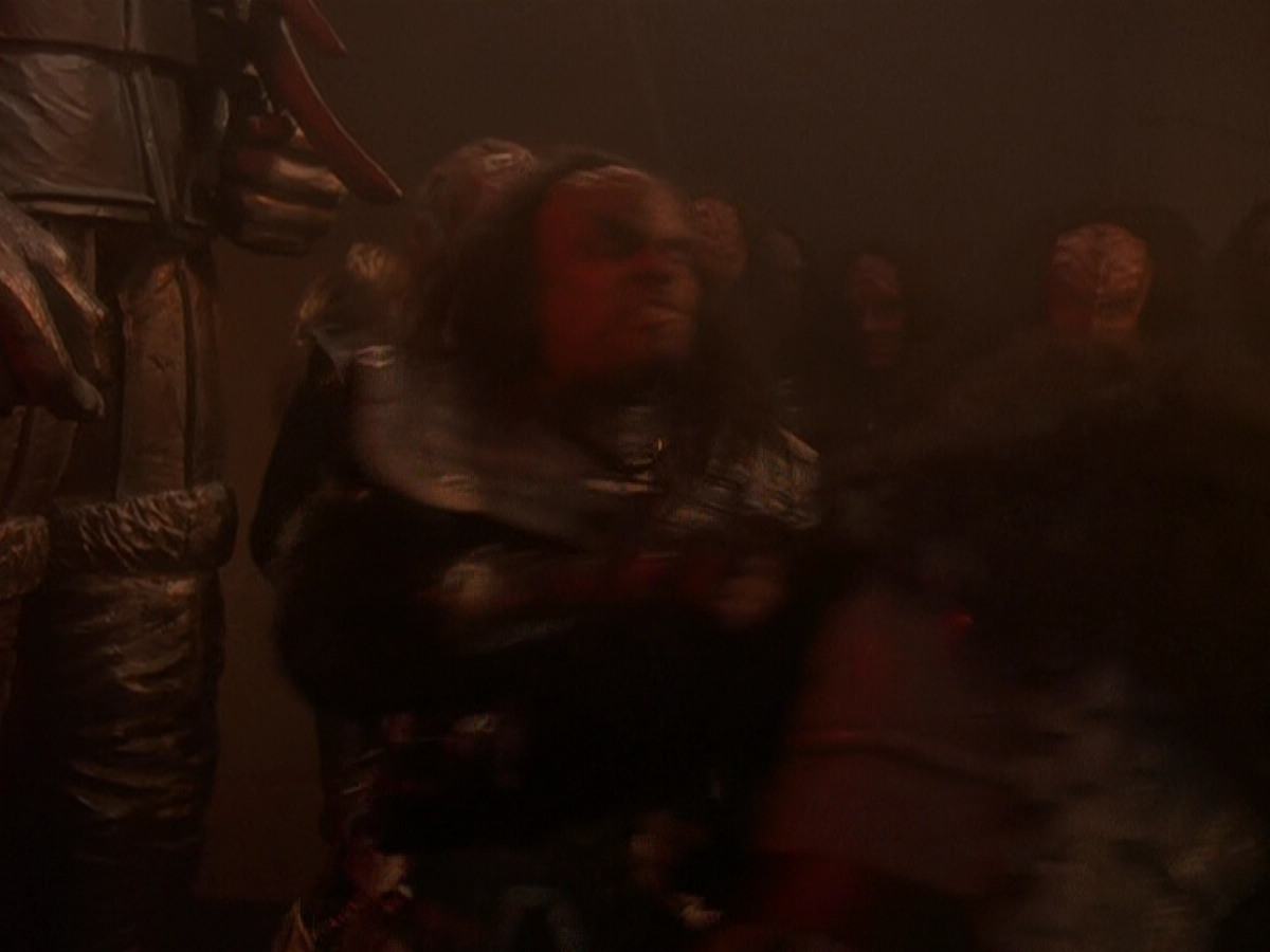 extant_StarTrek_DS9_5x01-ApocalypseRising_02184.jpg