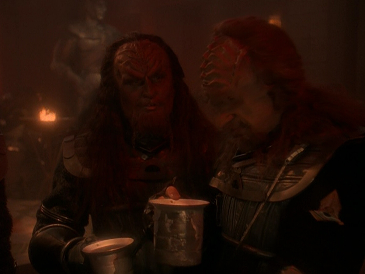extant_StarTrek_DS9_5x01-ApocalypseRising_02267.jpg