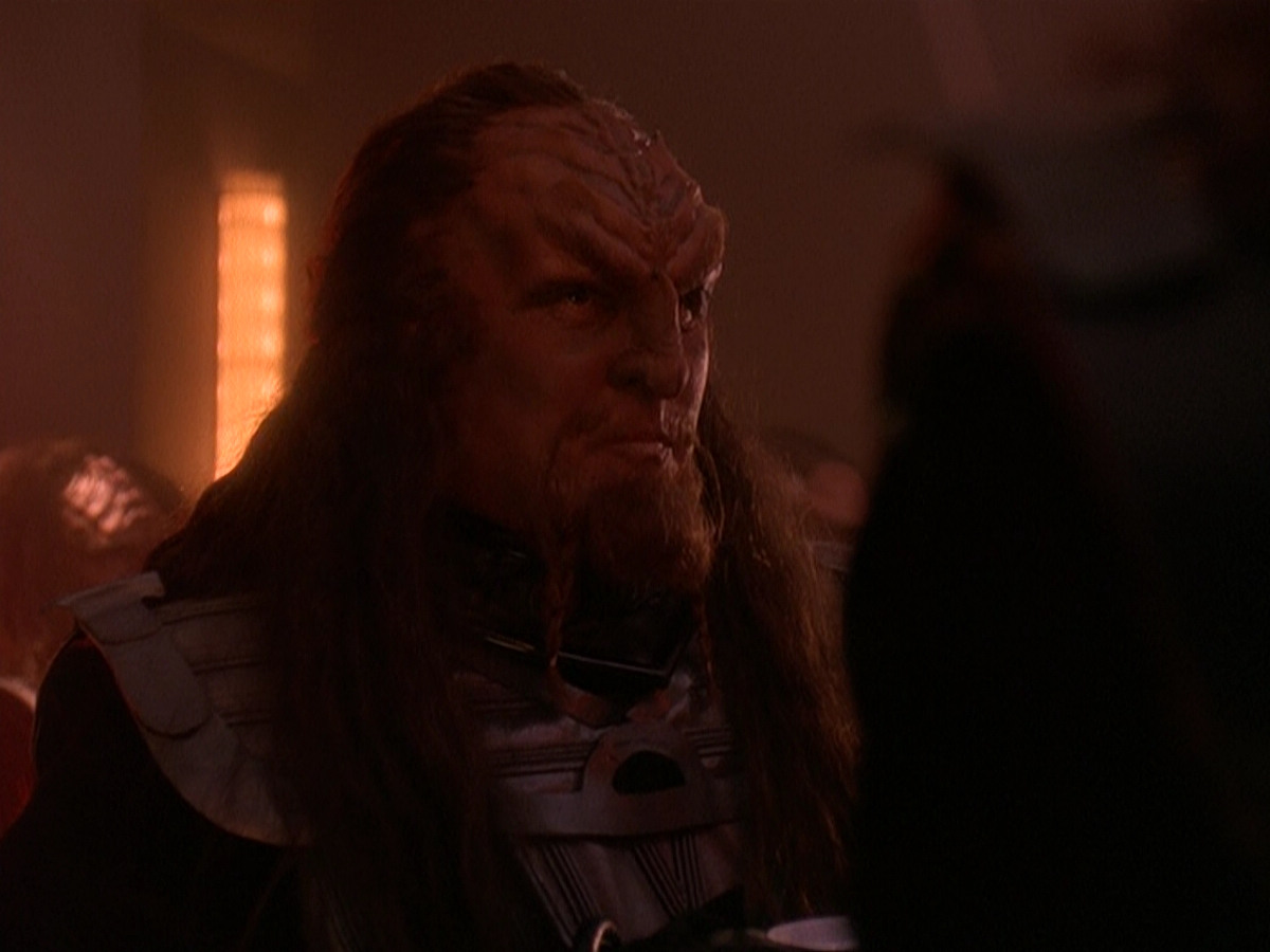 extant_StarTrek_DS9_5x01-ApocalypseRising_02321.jpg