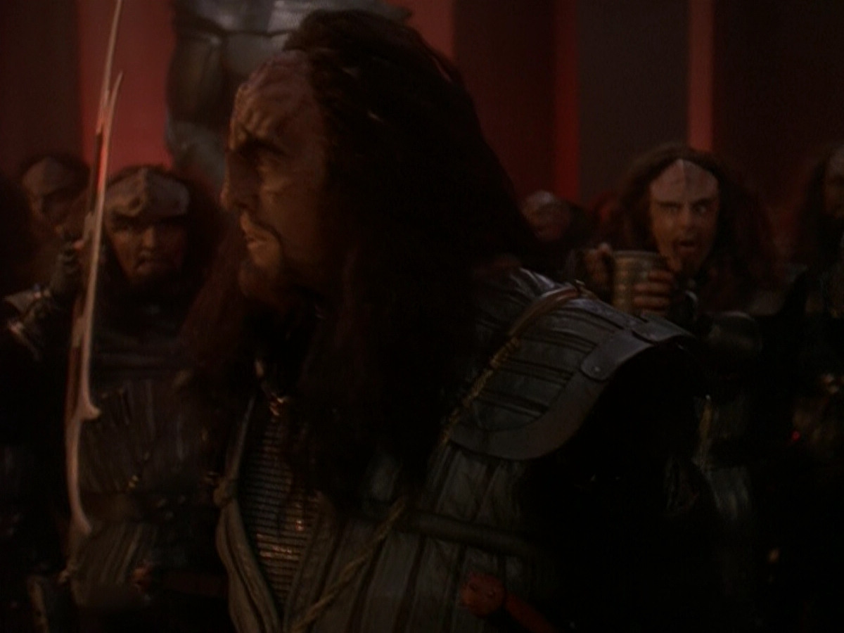 extant_StarTrek_DS9_5x01-ApocalypseRising_02384.jpg