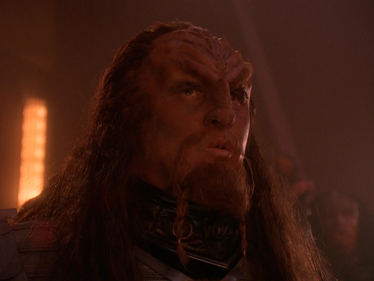 extant_StarTrek_DS9_5x01-ApocalypseRising_02386.jpg