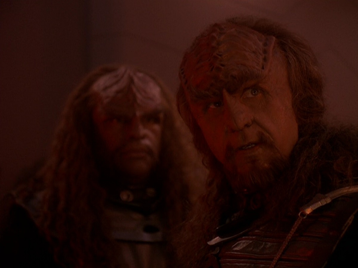 extant_StarTrek_DS9_5x01-ApocalypseRising_02390.jpg