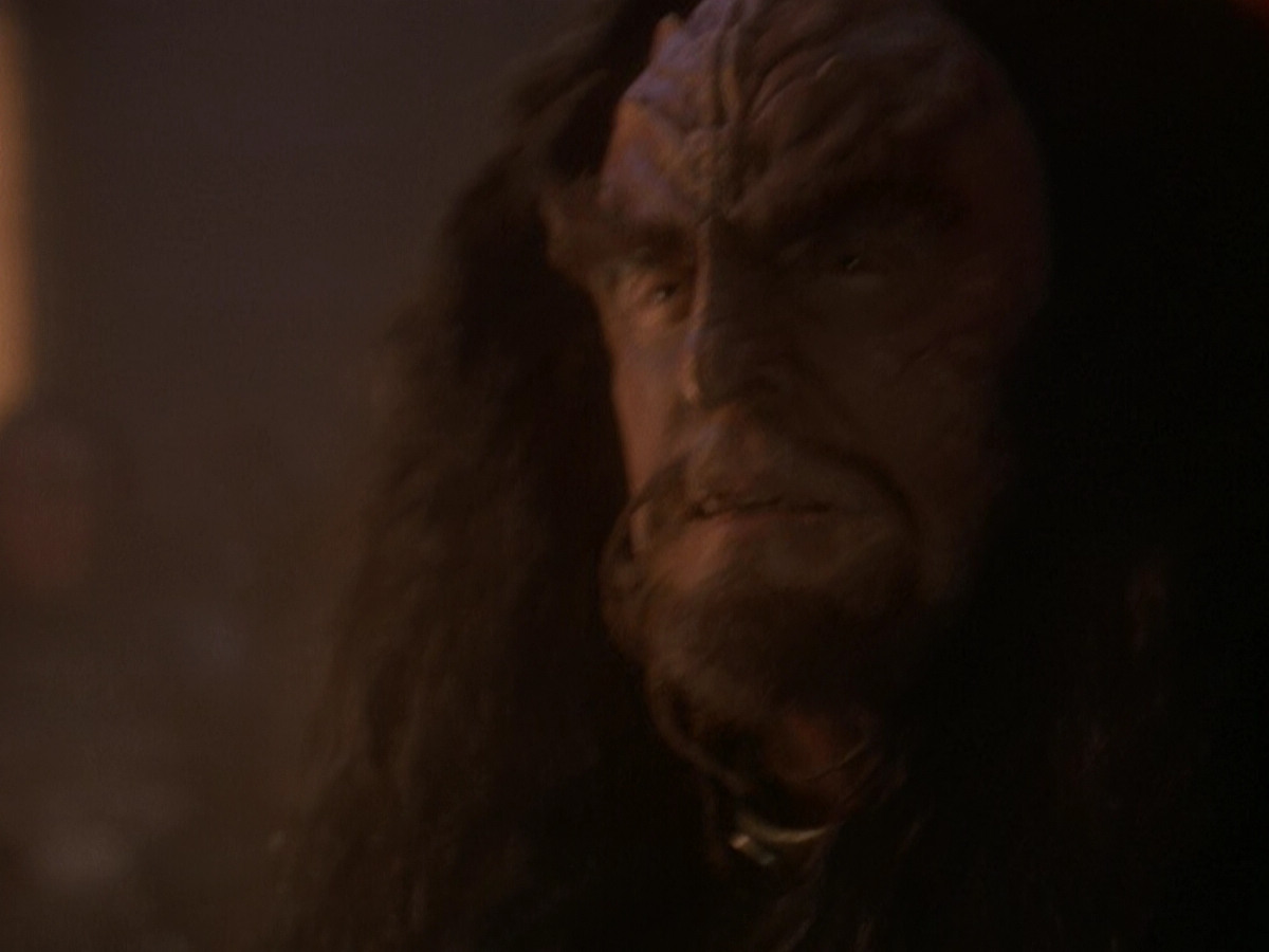 extant_StarTrek_DS9_5x01-ApocalypseRising_02397.jpg