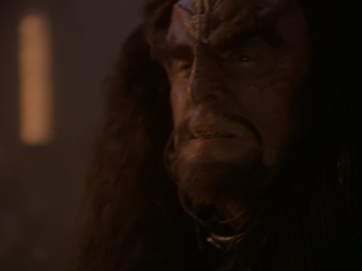 extant_StarTrek_DS9_5x01-ApocalypseRising_02398.jpg