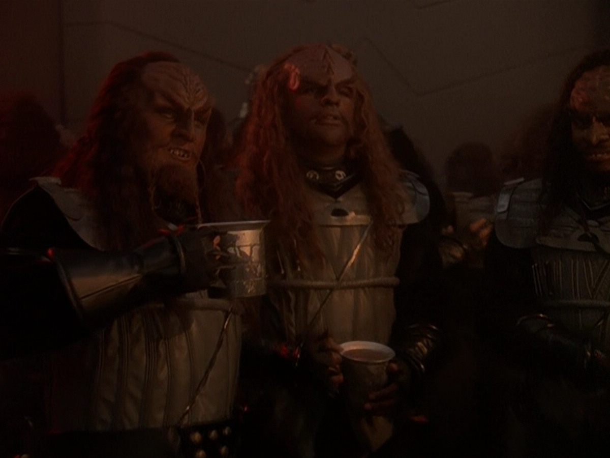 extant_StarTrek_DS9_5x01-ApocalypseRising_02400.jpg
