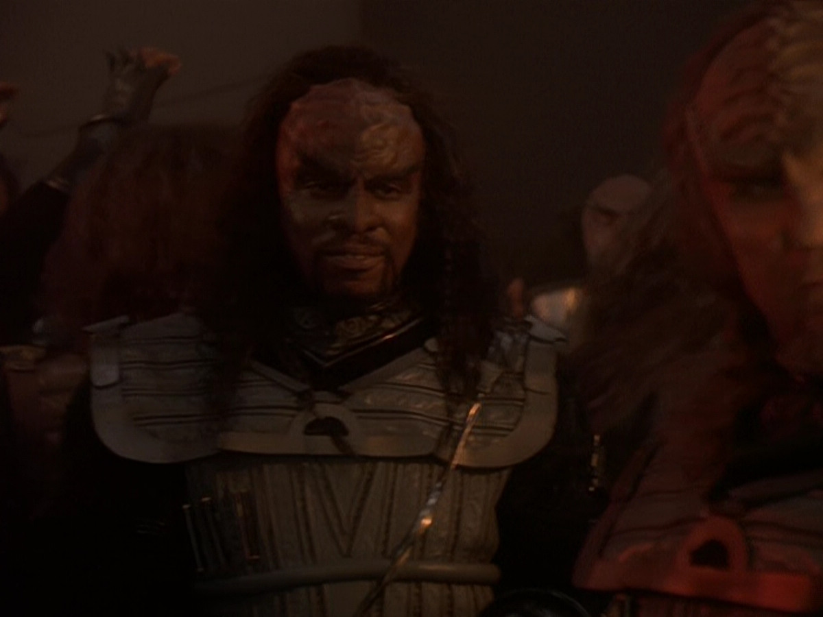 extant_StarTrek_DS9_5x01-ApocalypseRising_02406.jpg