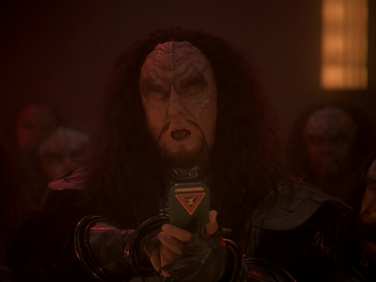 extant_StarTrek_DS9_5x01-ApocalypseRising_02820.jpg