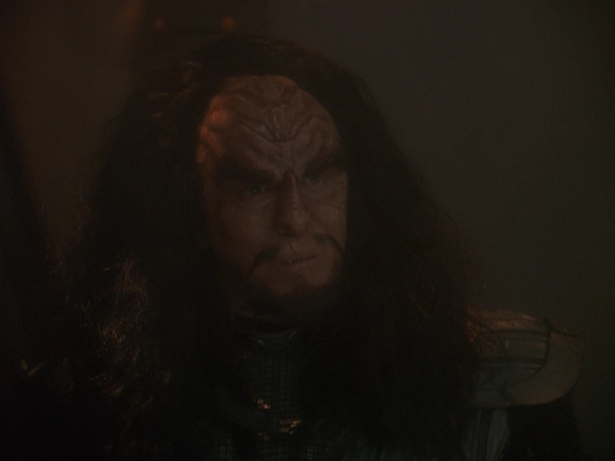 extant_StarTrek_DS9_5x01-ApocalypseRising_03137.jpg