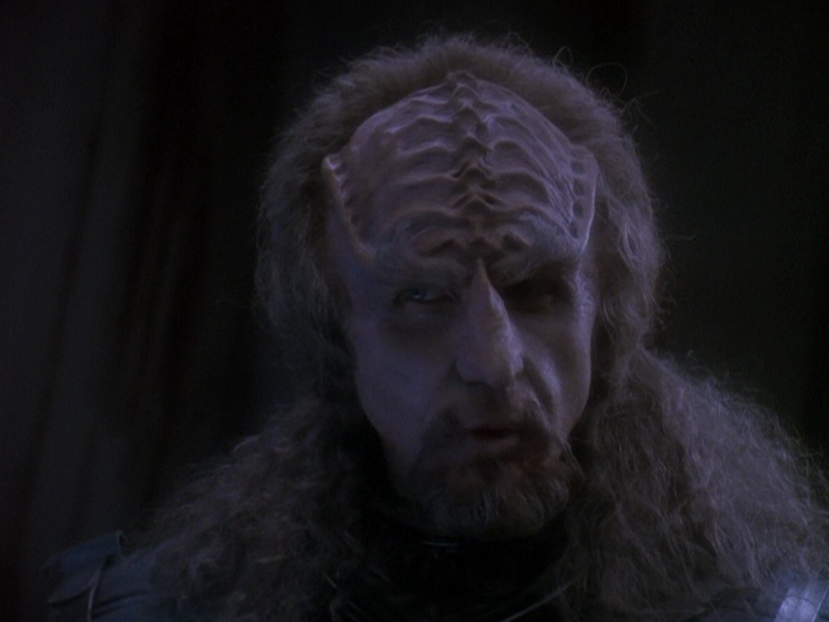 extant_StarTrek_DS9_5x01-ApocalypseRising_03226.jpg