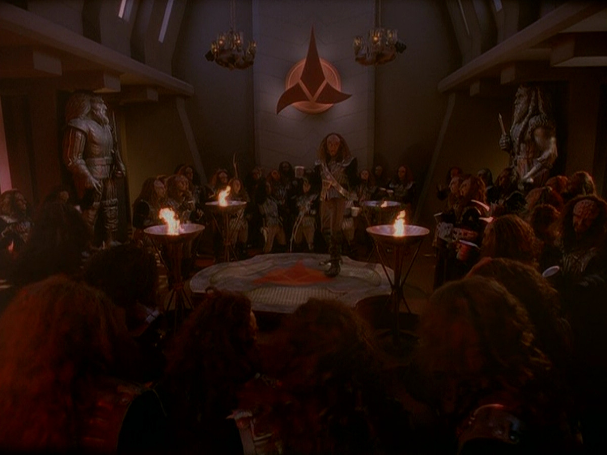 extant_StarTrek_DS9_5x01-ApocalypseRising_03303.jpg