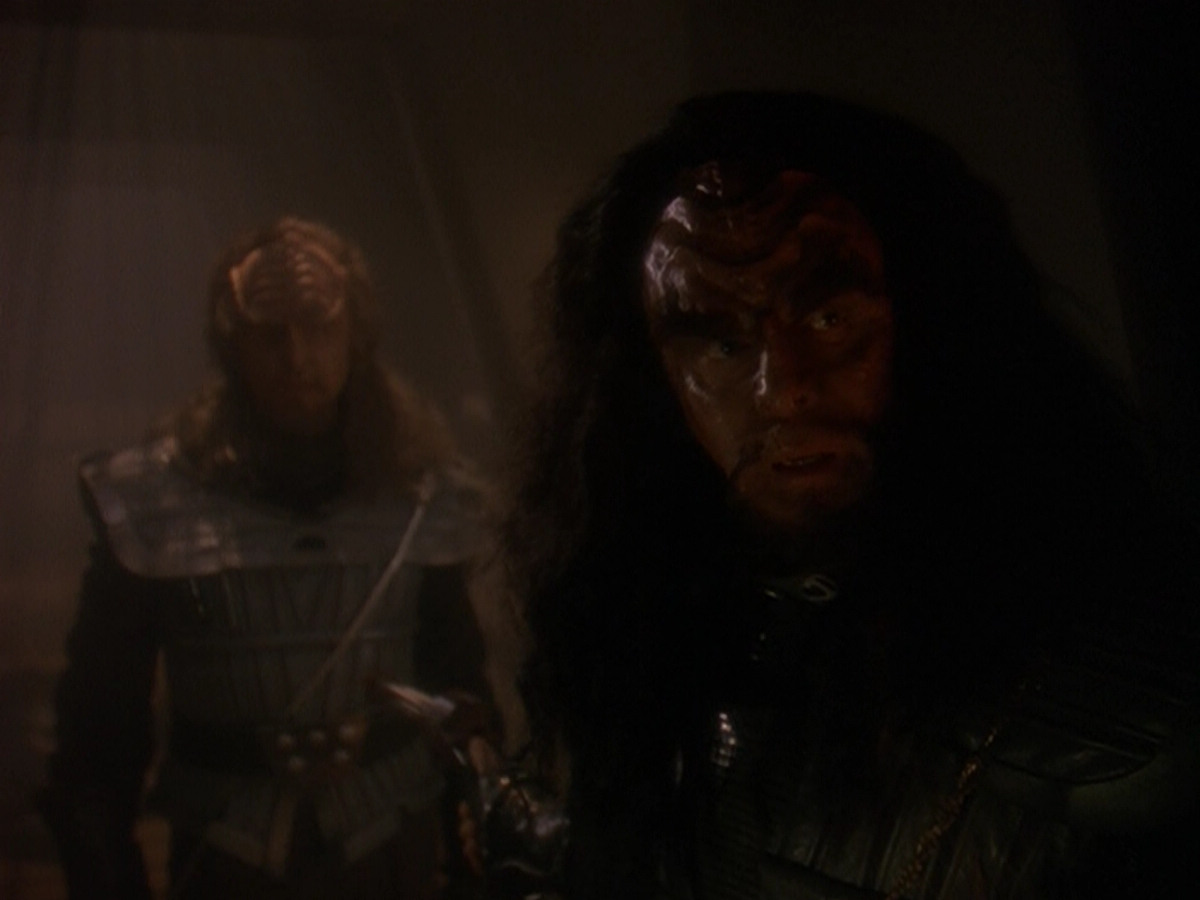extant_StarTrek_DS9_5x01-ApocalypseRising_03404.jpg