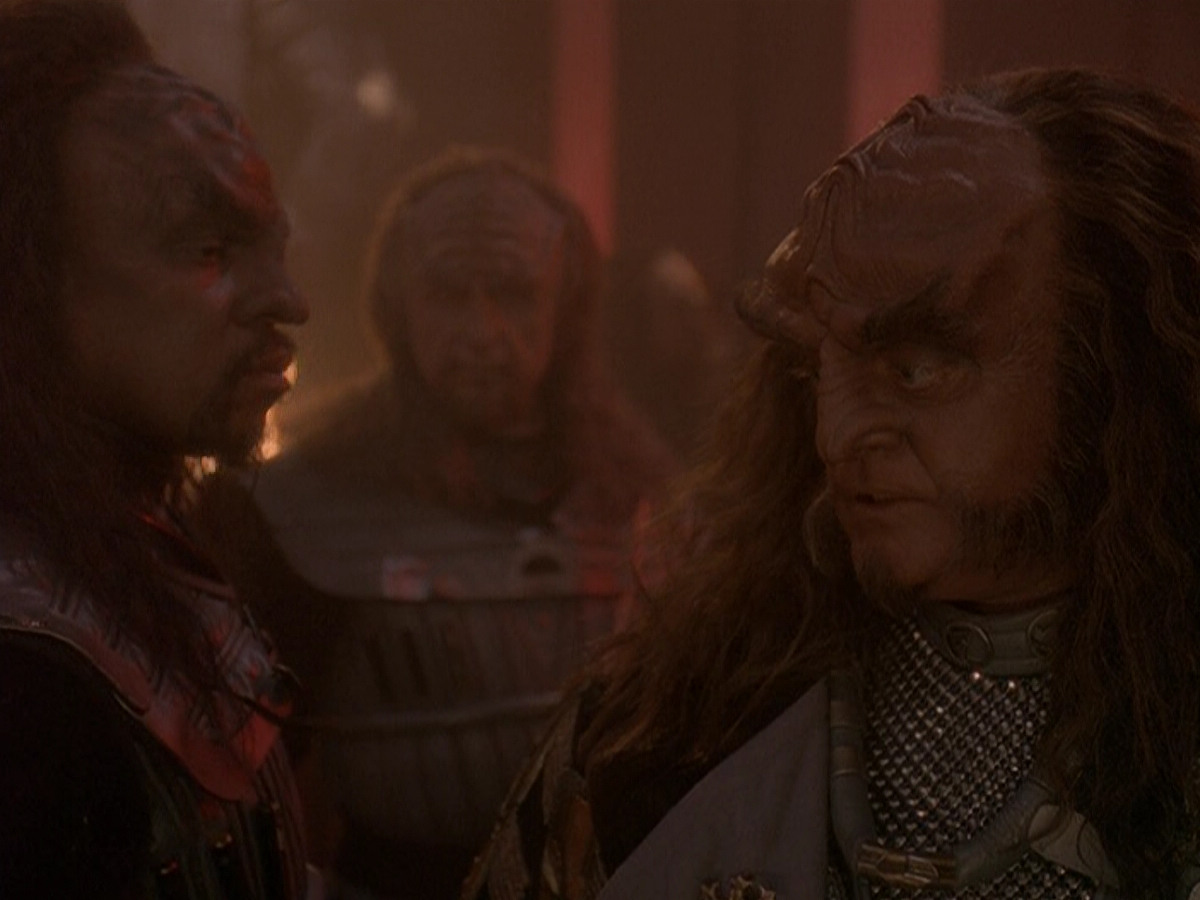 extant_StarTrek_DS9_5x01-ApocalypseRising_03668.jpg