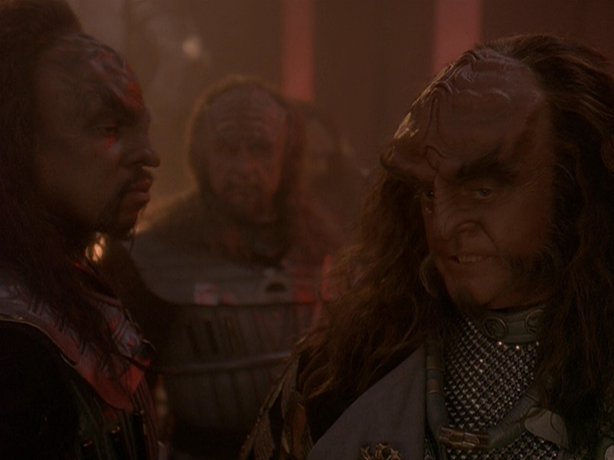 extant_StarTrek_DS9_5x01-ApocalypseRising_03671.jpg