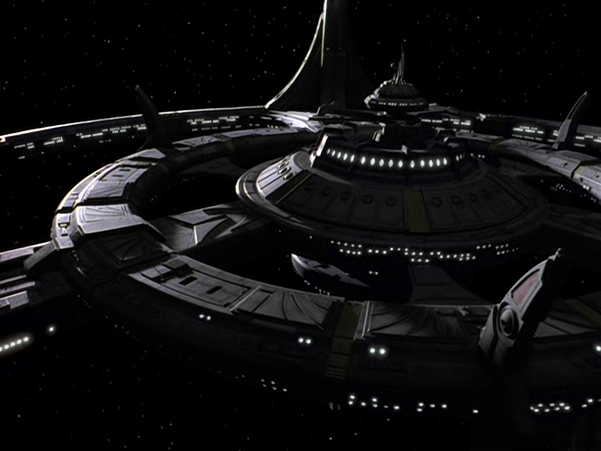 extant_StarTrek_DS9_5x01-ApocalypseRising_03716.jpg
