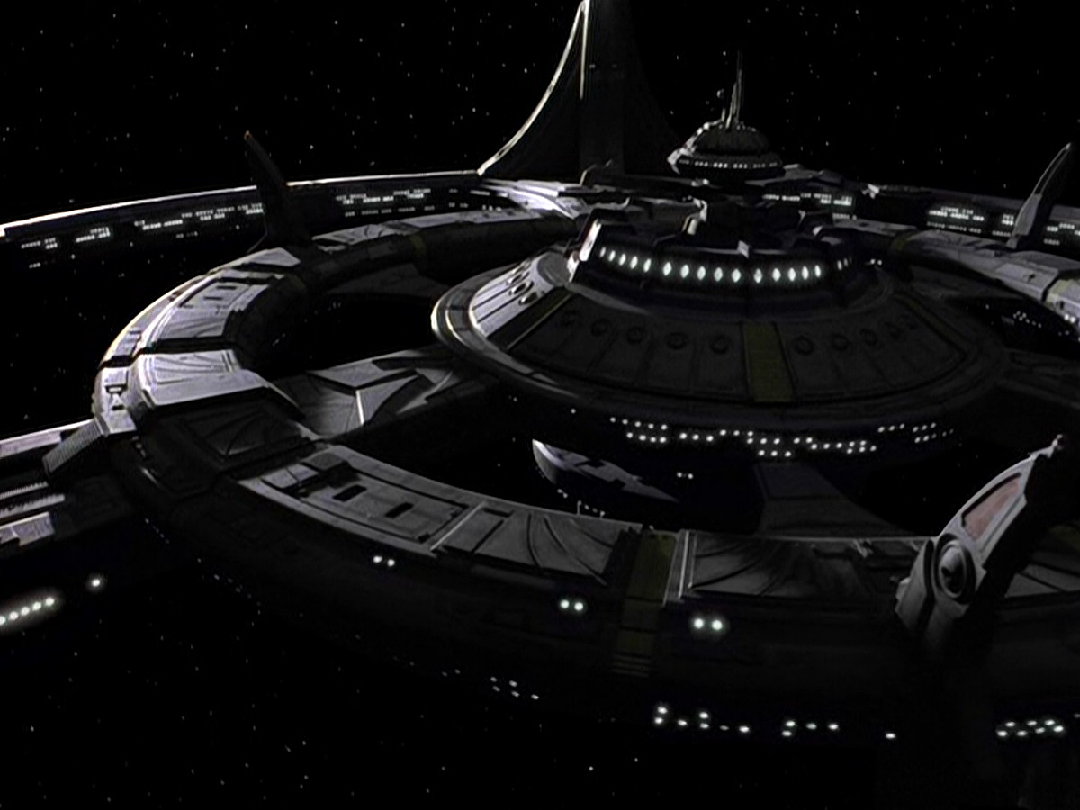 extant_StarTrek_DS9_5x01-ApocalypseRising_03717.jpg
