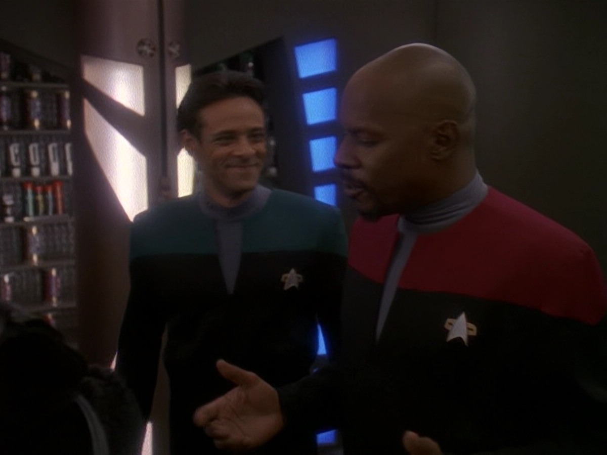 extant_StarTrek_DS9_5x01-ApocalypseRising_03726.jpg