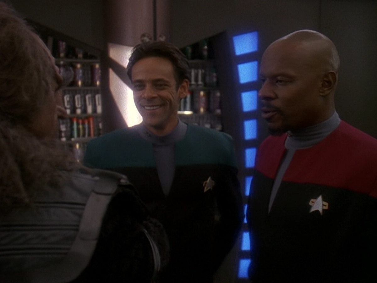 extant_StarTrek_DS9_5x01-ApocalypseRising_03736.jpg