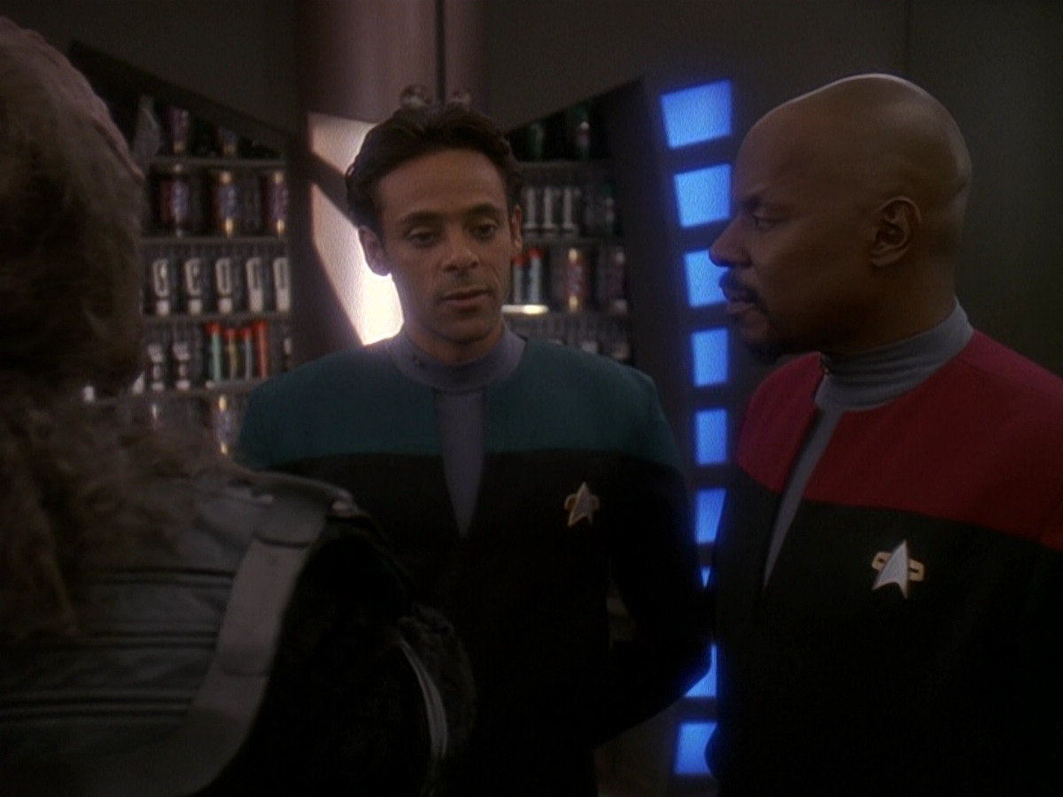extant_StarTrek_DS9_5x01-ApocalypseRising_03744.jpg