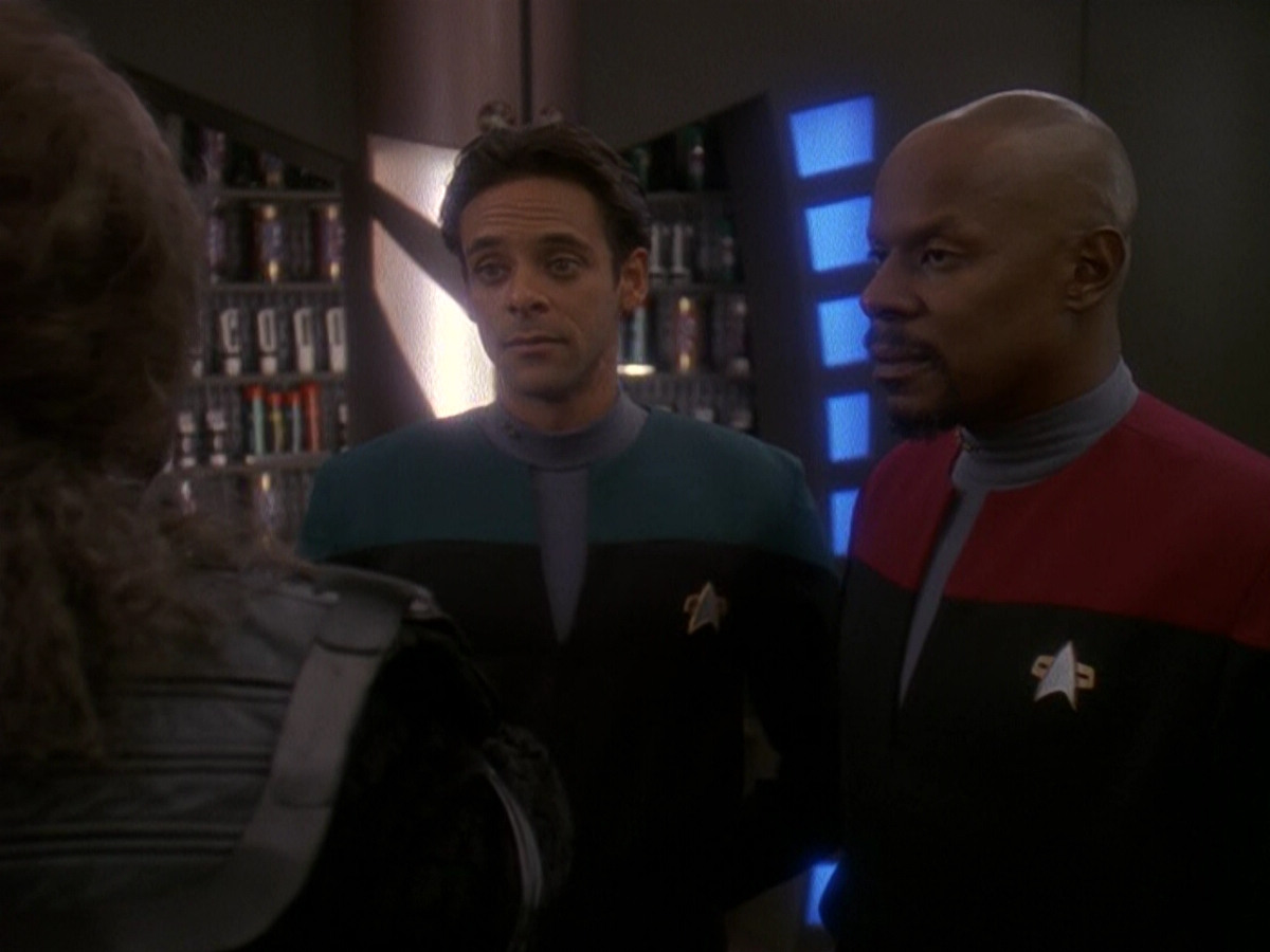 extant_StarTrek_DS9_5x01-ApocalypseRising_03746.jpg