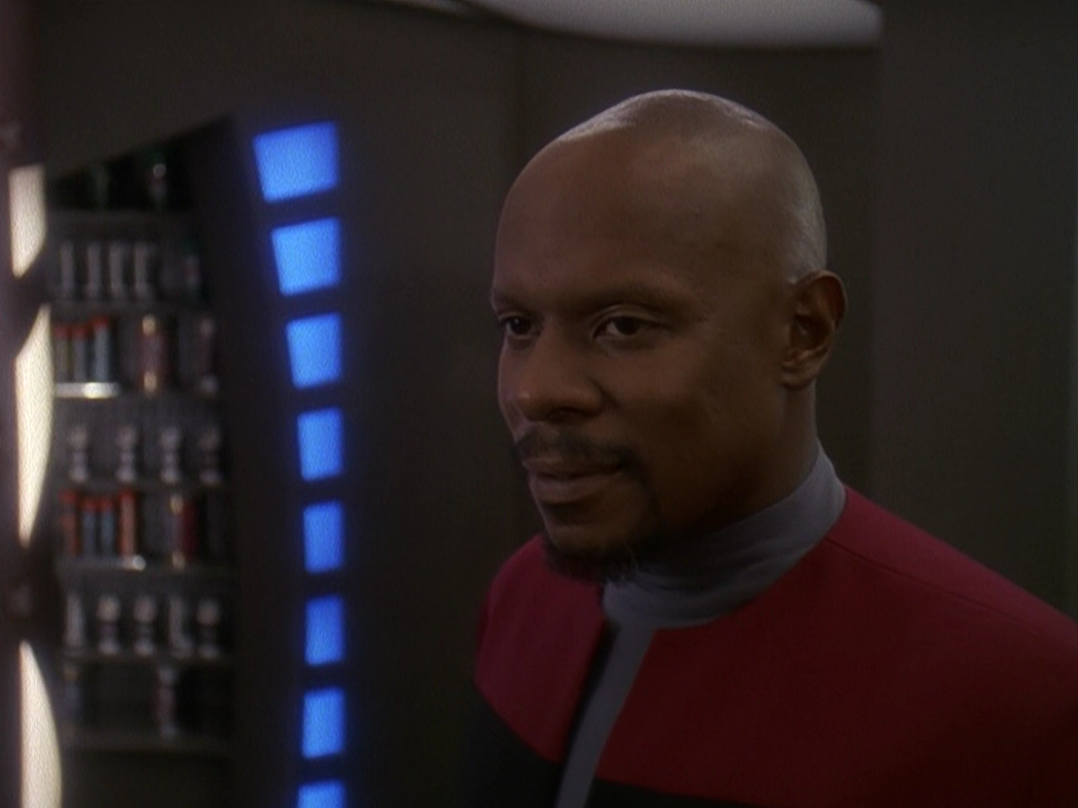 extant_StarTrek_DS9_5x01-ApocalypseRising_03766.jpg