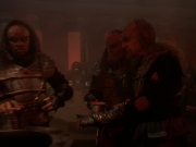 extant_StarTrek_DS9_5x01-ApocalypseRising_02211.jpg