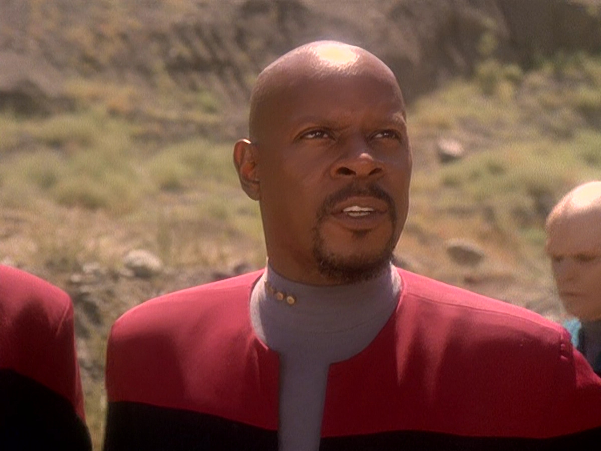 extant_StarTrek_DS9_5x02-TheShip_00206.jpg