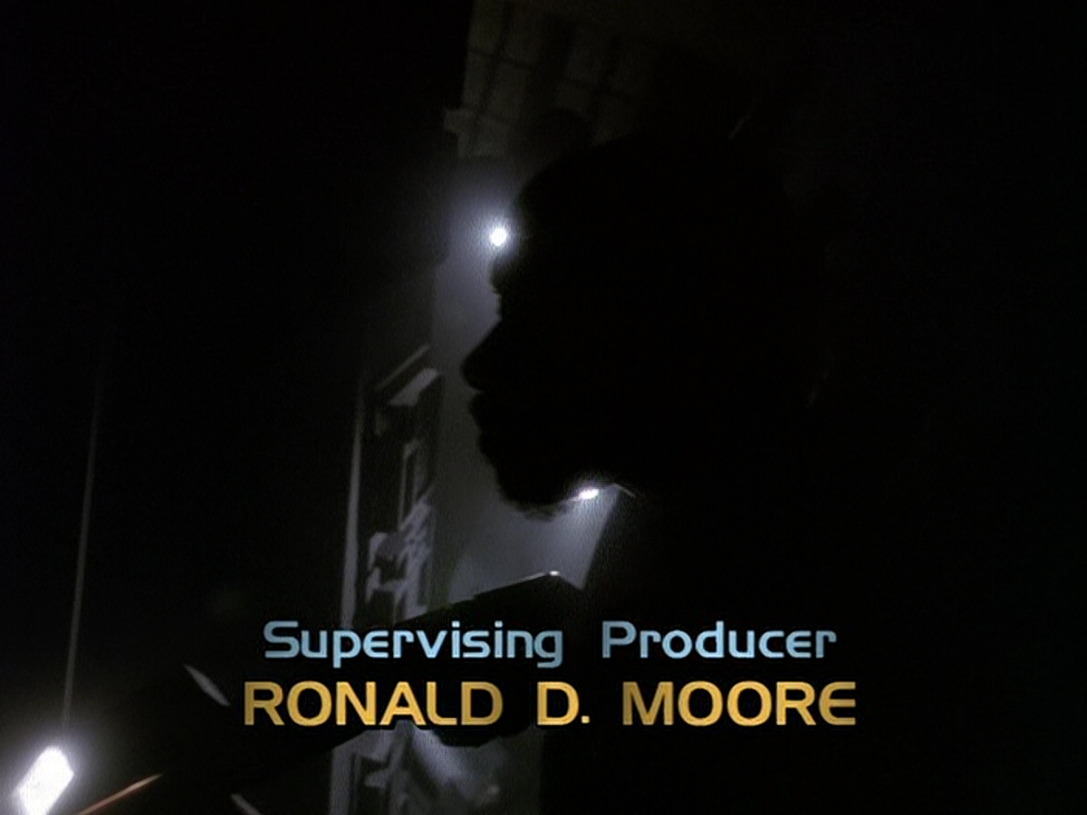 extant_StarTrek_DS9_5x02-TheShip_00504.jpg