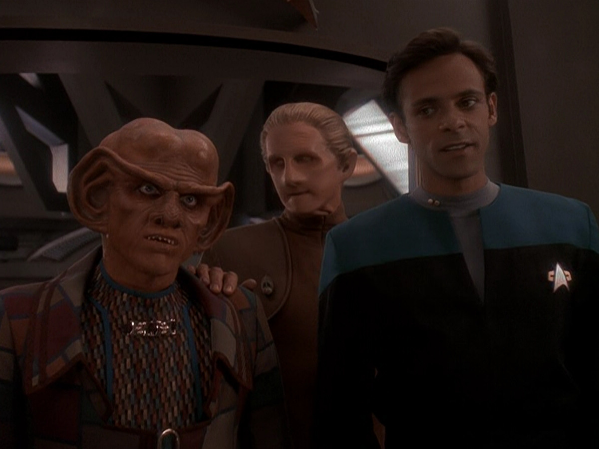 extant_StarTrek_DS9_5x02-TheShip_00811.jpg