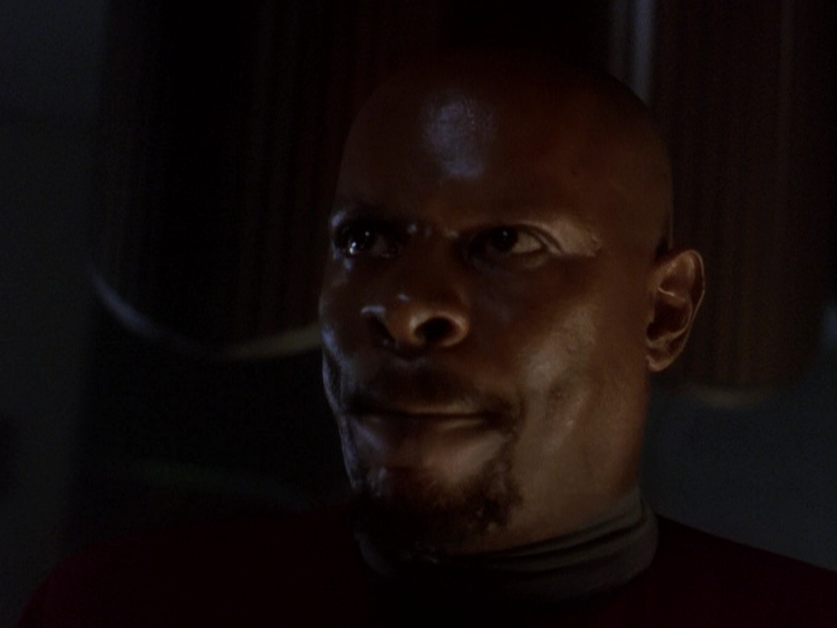 extant_StarTrek_DS9_5x02-TheShip_02705.jpg