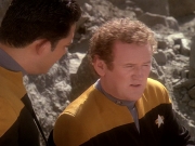extant_StarTrek_DS9_5x02-TheShip_00053.jpg