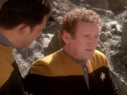 extant_StarTrek_DS9_5x02-TheShip_00055.jpg