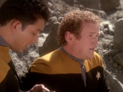 extant_StarTrek_DS9_5x02-TheShip_00057.jpg
