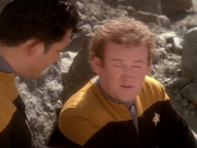 extant_StarTrek_DS9_5x02-TheShip_00060.jpg