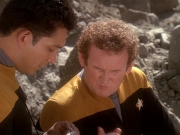 extant_StarTrek_DS9_5x02-TheShip_00065.jpg