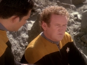 extant_StarTrek_DS9_5x02-TheShip_00077.jpg