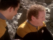 extant_StarTrek_DS9_5x02-TheShip_00092.jpg