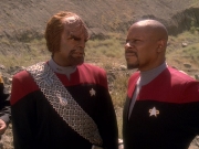 extant_StarTrek_DS9_5x02-TheShip_00169.jpg
