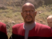extant_StarTrek_DS9_5x02-TheShip_00179.jpg