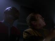 extant_StarTrek_DS9_5x02-TheShip_00712.jpg