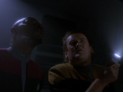 extant_StarTrek_DS9_5x02-TheShip_00713.jpg