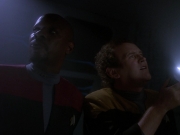 extant_StarTrek_DS9_5x02-TheShip_00719.jpg