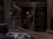 extant_StarTrek_DS9_5x02-TheShip_00777.jpg